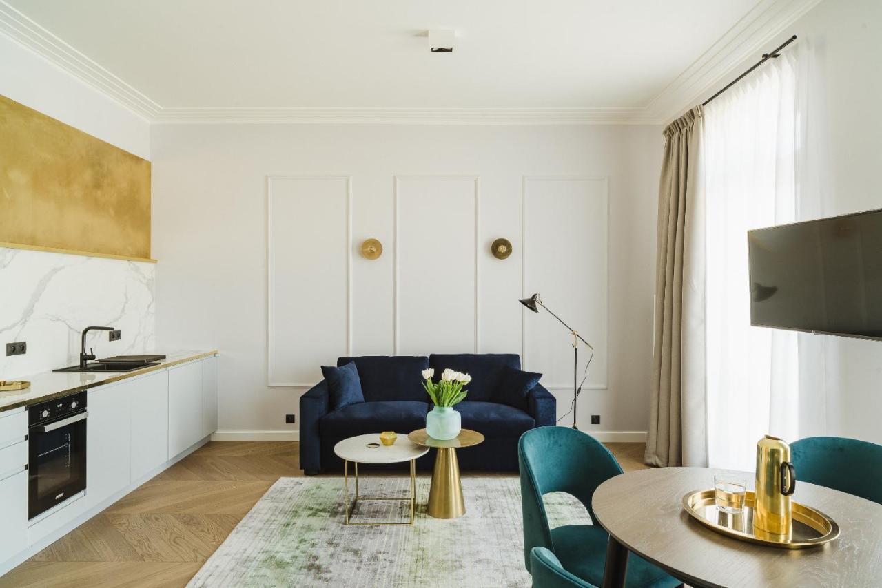 No.4 Aparthotel 3*